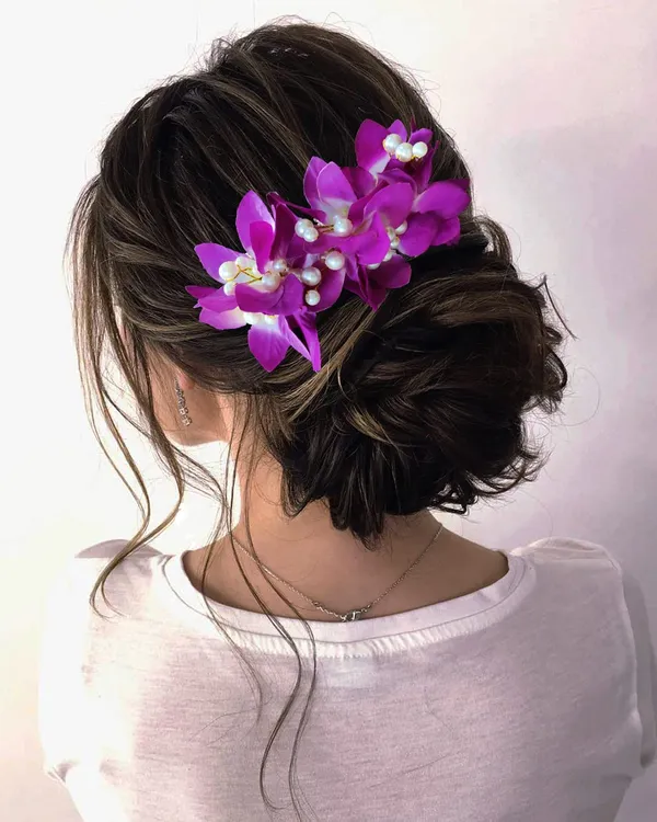 Purple_Floral_Shaped_With_Pearl_&_Stone_Hairpin_Accessories_For_Women_&_Girls_(14_X_8_X_1_Cm)