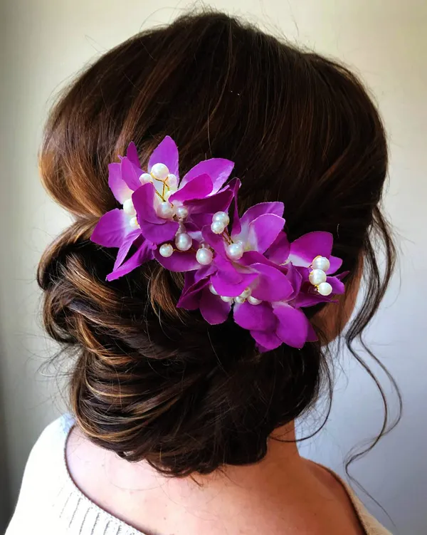 Purple_Floral_Shaped_With_Pearl_&_Stone_Hairpin_Accessories_For_Women_&_Girls_(14_X_8_X_1_Cm)