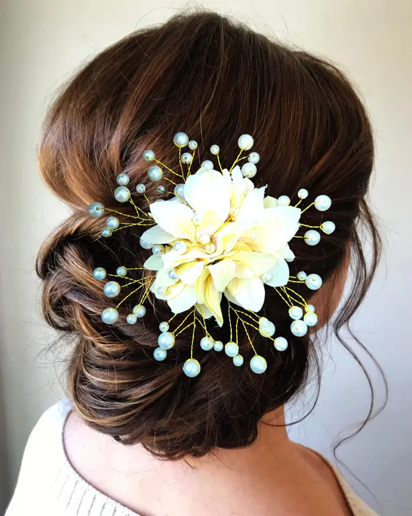 Peach_Floral_Shaped_With_Pearl_Hairpin_Accessories_For_Women_&_Girls_(13_X_8_X_1_Cm)