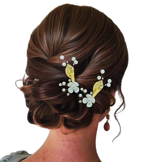 Gold_&_White_Artificial_Leaf_And_Floral_Design_With_Pearl_&_Stone_Hairpin_Accessories_For_Women_&_Girls_(14_X_8_X_1_Cm)