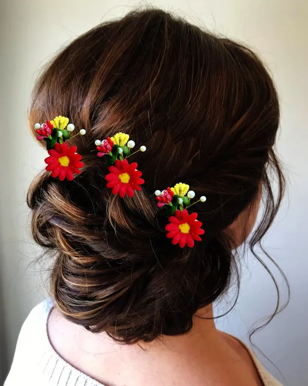 Pack_of_3_Red_Artificial_Flower_Shaped_With_Leaf_Comb_Slide_Hair_Accessories_For_Women