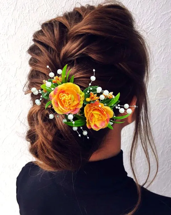 Orange_Artificial_Flower_And_Leaf_With_Pearl_Comb_Slide_Accessories_For_Women_&_Girls_(14_X_8_X_1_Cm)