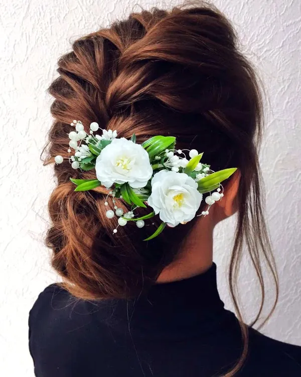 White_Artificial_Flower_And_Leaf_With_Pearl_Comb_Slide_Accessories_For_Women_&_Girls_(14_X_8_X_1_Cm)