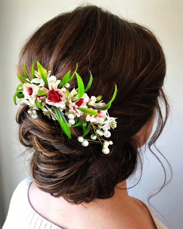Red_Artificial_Flower_With_Pearl_Comb_Slide_Side_Juda_Pin_For_Women_&_Girls_(14_X_8_X_1_Cm)