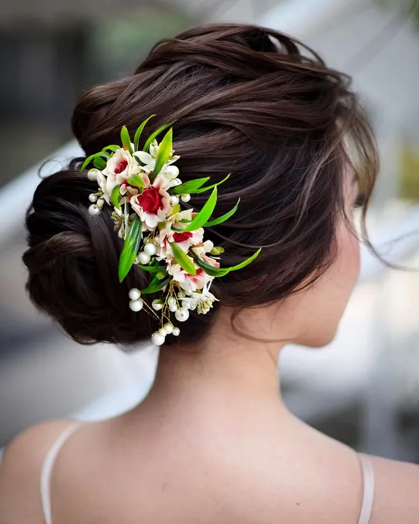 Red_Artificial_Flower_With_Pearl_Comb_Slide_Side_Juda_Pin_For_Women_&_Girls_(14_X_8_X_1_Cm)