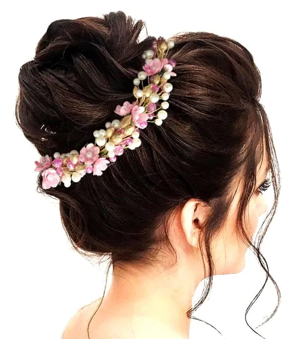 Baby_Pink_Artificial_Small_Rose_With_Metals_And_Pearls_Hair_Vein_Accessories_For_Women_&_Girls