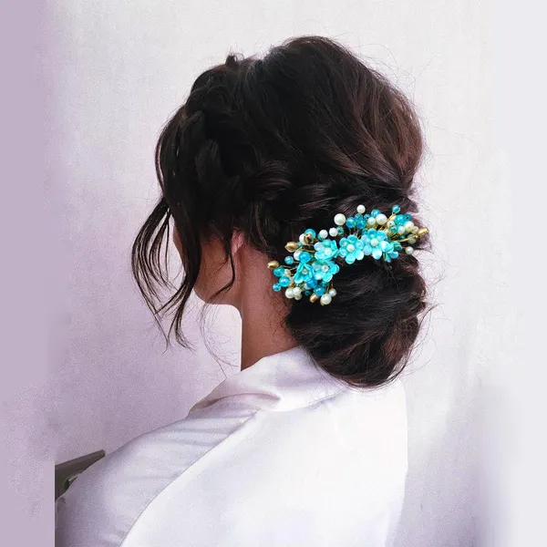 Sky_Blue_Floral_Pearl_Design_Comb_Slide_Hairpin_For_Girls_(14_X_8_X_1_Cm)