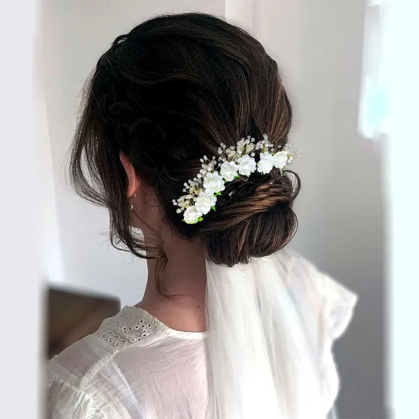 White_Artificial_Rose_Hair_Vein_With_Pearl_For_Women_&_Girls_(14_X_8_X_1_Cm)