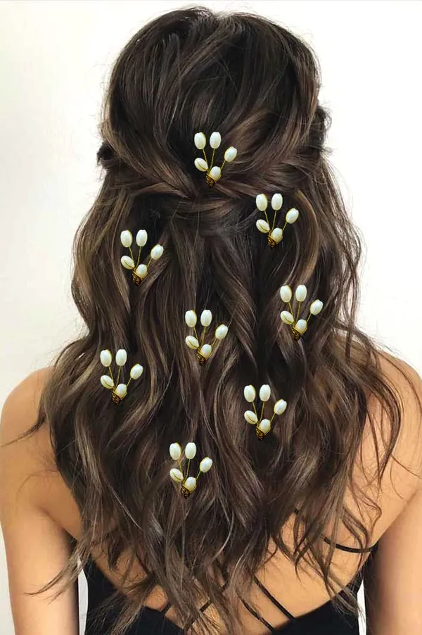 Pearl_&_Gold_Artificial_Golden_And_Pearl_Hair_Vein_And_Hair_Pin_Bridal_Hair_Accessories_For_Women_&_Girls_(Set_Of_7)