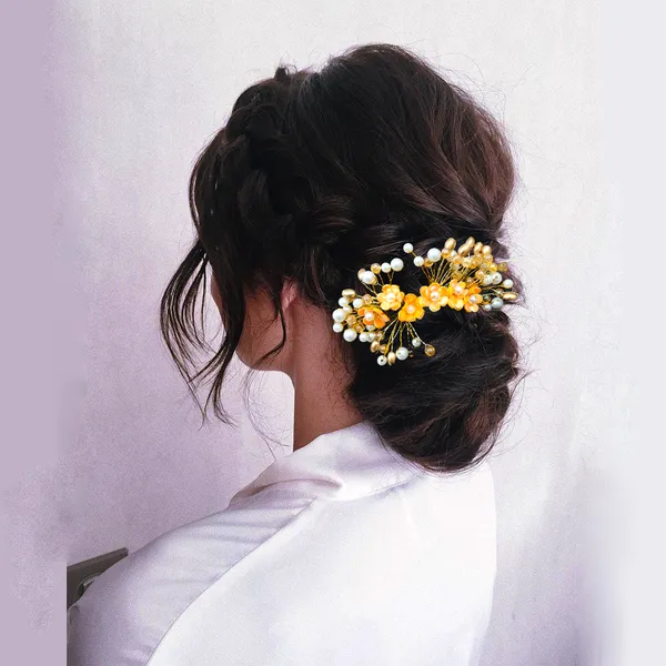 Orange_Floral_Pearl_Design_Comb_Slide_Hairpin_For_Girls_(14_X_8_X_1_Cm)