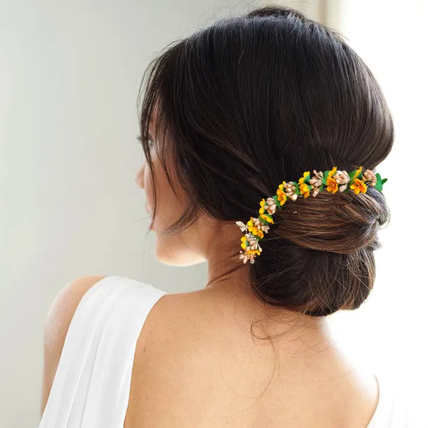 Yellow_Small_Flower_And_Beads_Design_Hairpin_For_Women_And_Girl_(14_X_8_X_1_Cm)