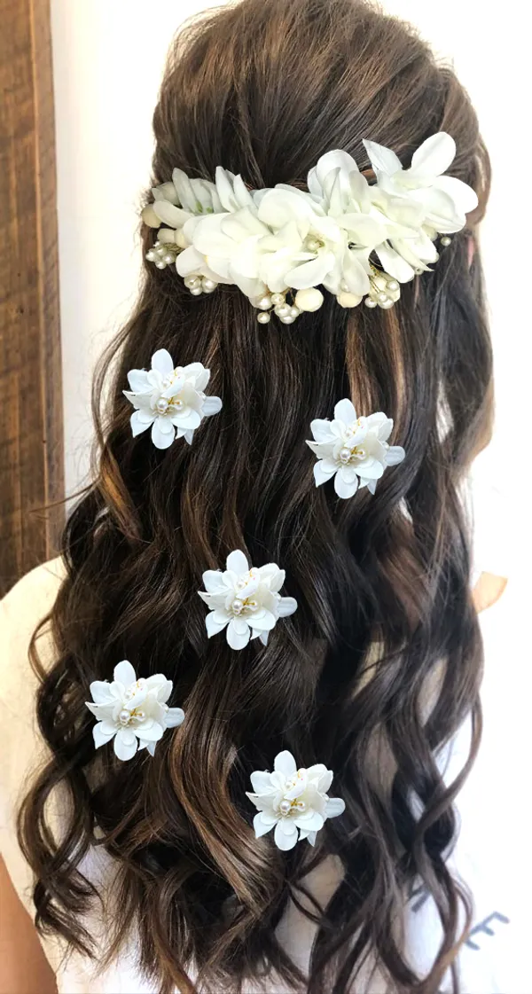 White_Artificial_Flower_With_Pearl_Bridal_Hair_Pin_Accessories_For_Women_&_Girls_(14_X_8_X_1_Cm)