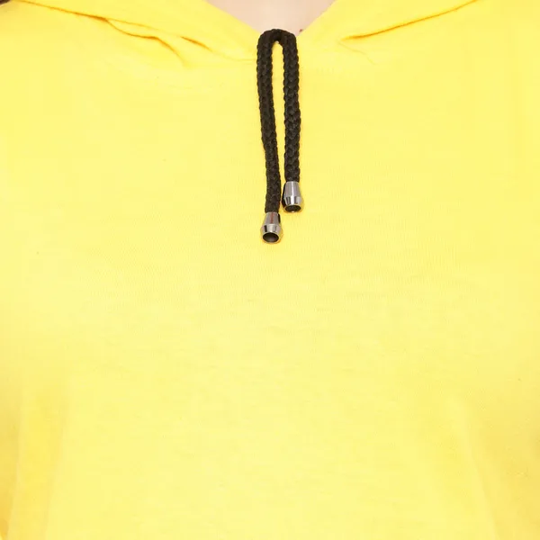 Women_Sporty_Cropped_Hoodie__Soft_Cotton_Half-Sleeve_Round_Neck_Top
