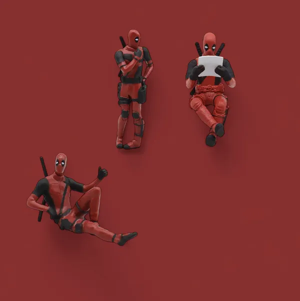 Red_Anime_Action_Figure_Deadpool_Multiverse_Multistyle_(Any1)_Xmas_Desktop_Car_Decor