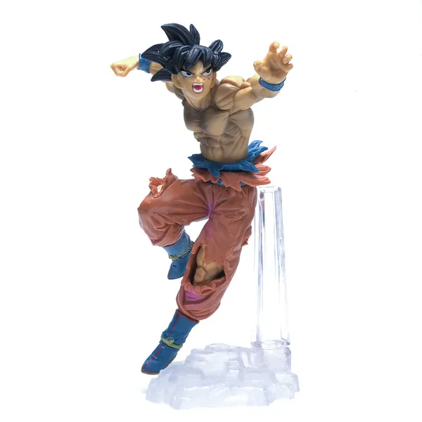 Feel_The_Power_With_Dragon_Ball_Goku_Punch_Action_Figure_Super_Power_Detailed
