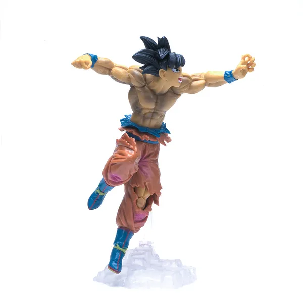 Feel_The_Power_With_Dragon_Ball_Goku_Punch_Action_Figure_Super_Power_Detailed