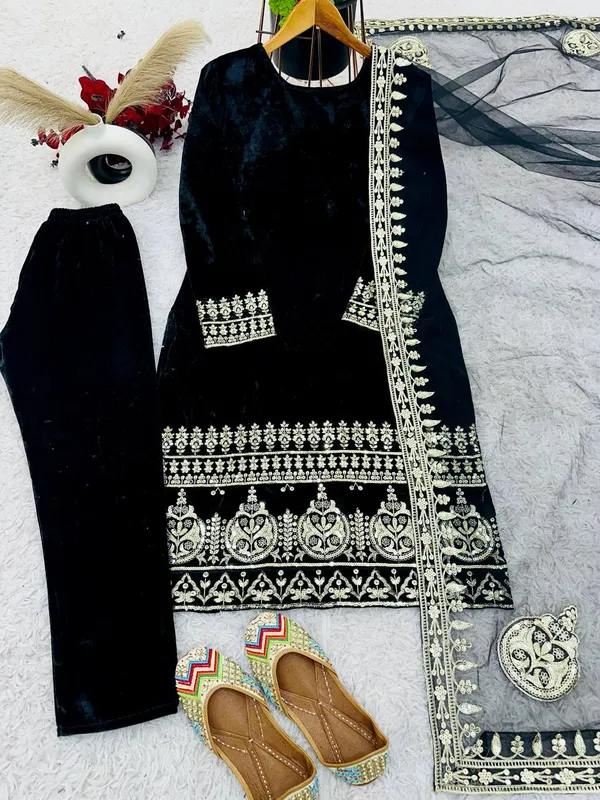 Black_Heavy_Viscose_Velvet_With_5Mm_Embroidery_Sequence_Work_Salwar_Suit_With_Dupatta