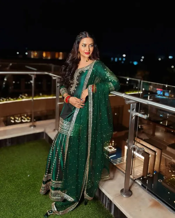 Green_Pure_Chinnon_Silk_Fully_Sequence_Embroidered_Gharara_Salwar_Suit_With_Dupatta