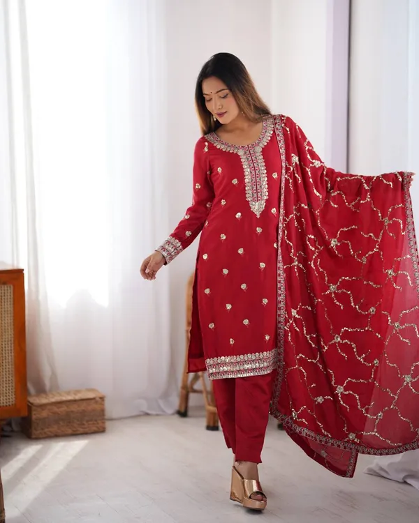 RED_CHINNON_SILK_EMBROIDERED_SALWAR_SUIT_WITH_DUPATTA