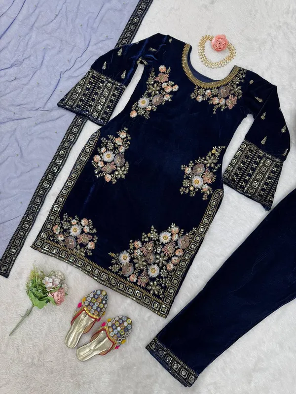 Blue_Heavy_Velvet_Embropidered_Salwar_Suit_With_Dupatta