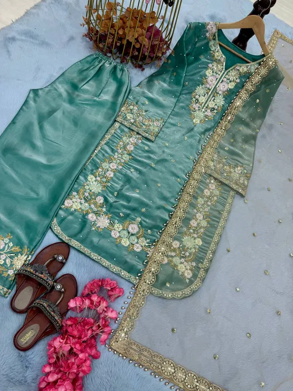Teal_Pure_Jimmy_Choo_Sequence_Embroidered_Diamond_&_Pearl_Work_Paksitani_Salwar_Suit_With_Dupatta