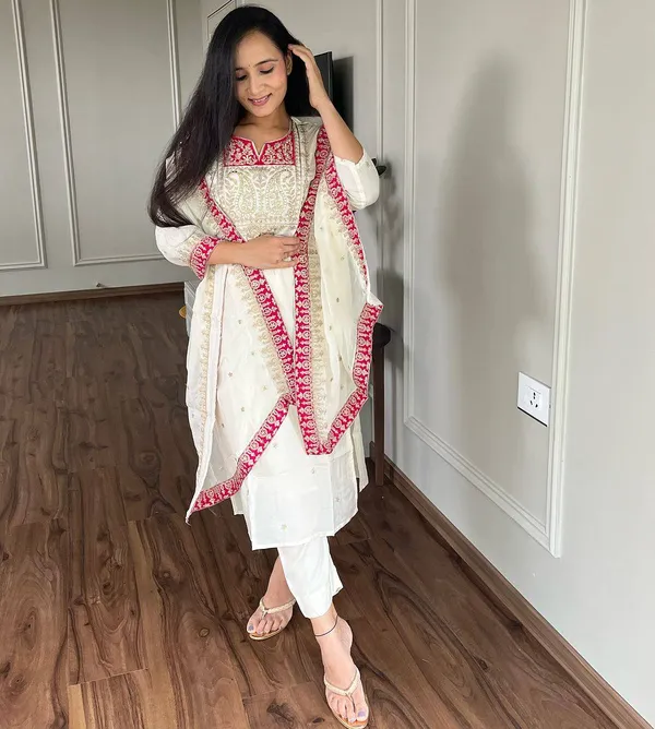 White_Pure_Chinnon_Silk_Sequence_Embroidery_Work_Salwar_Suit_With_Dupatta
