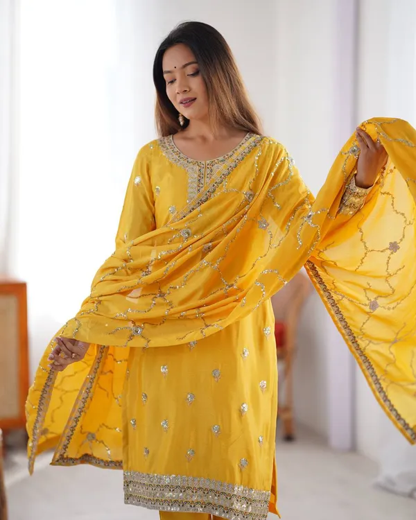 YELLOW_CHINNON_SILK_EMBROIDERED_SALWAR_SUIT_WITH_DUPATTA