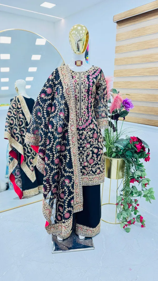 Black_Georgette_Coding_Sequence_Embroidered_Salwar_Suit_Wit_Dupatta