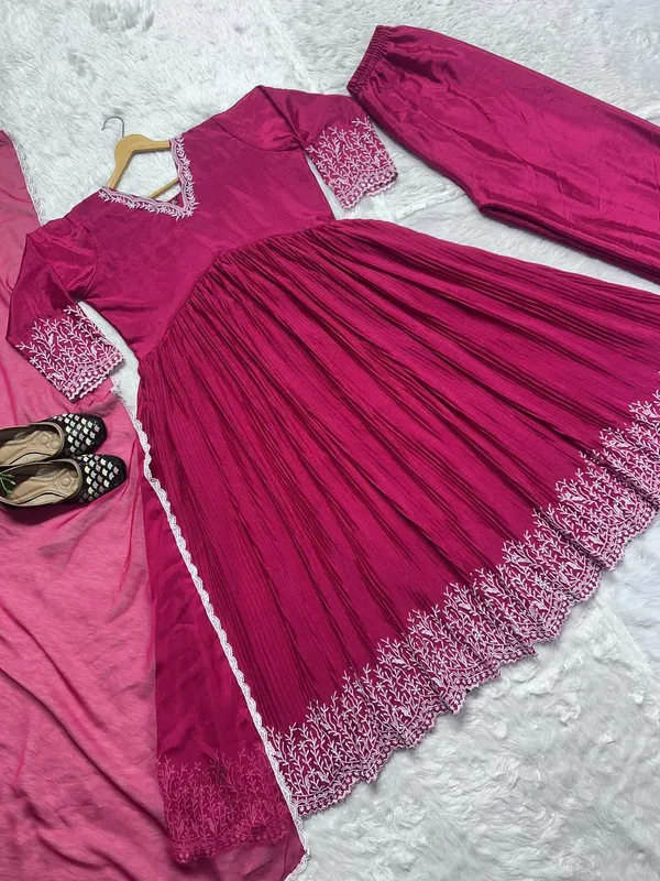 Purple_Alia_Cut_Pure_Chinnon_Silk_Embroidered_Salwar_Suit_With_Dupatta