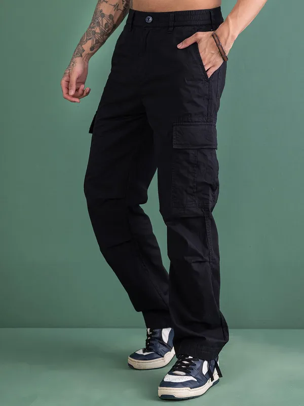 Black_Cotton_Premium_&_Comfortable_Cargo_Pant_For_Men
