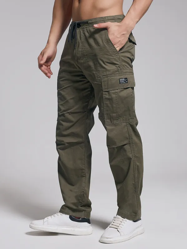 Olive_Green_Cotton_Premium_&_Comfortable_Cargo_Pant_For_Men