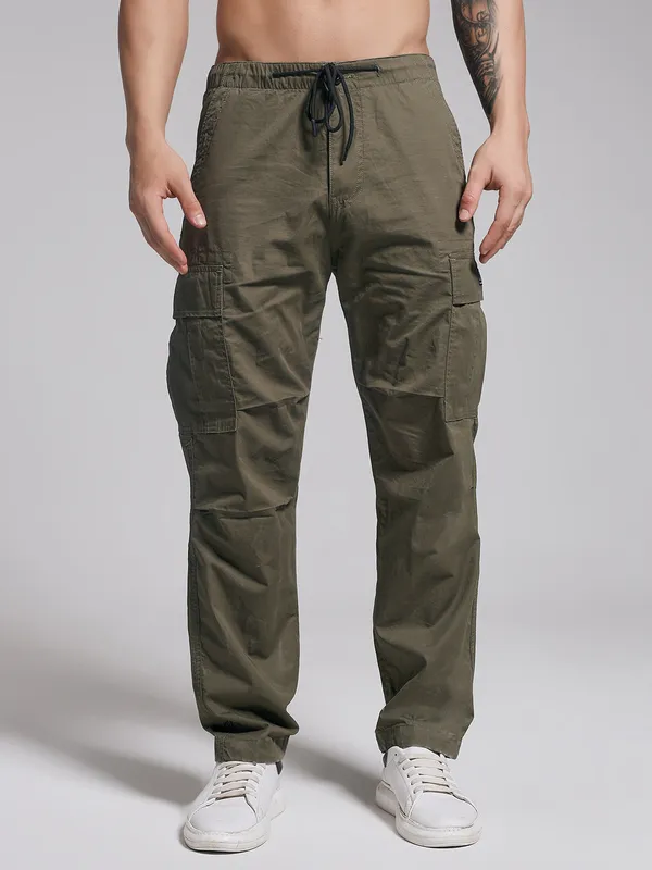 Olive_Green_Cotton_Premium_&_Comfortable_Cargo_Pant_For_Men