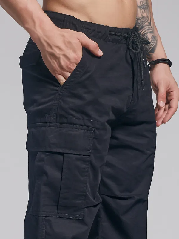 Black_Cotton_Premium_&_Comfortable_Cargo_Pant_For_Men