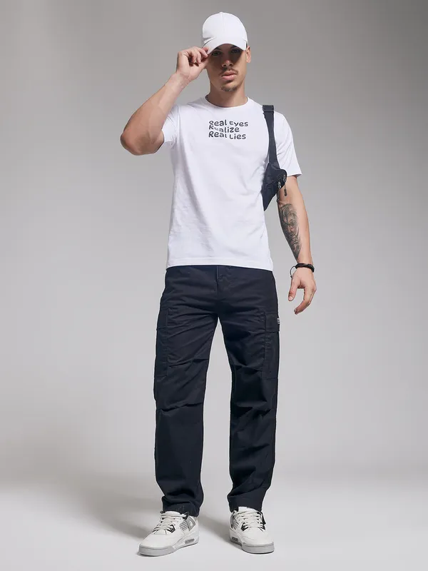 Black_Cotton_Premium_&_Comfortable_Cargo_Pant_For_Men