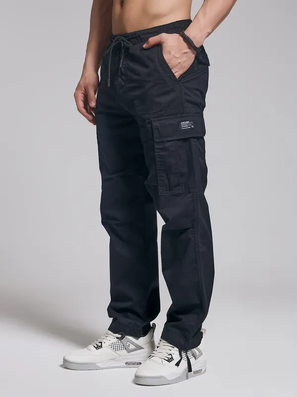 Black_Cotton_Premium_&_Comfortable_Cargo_Pant_For_Men