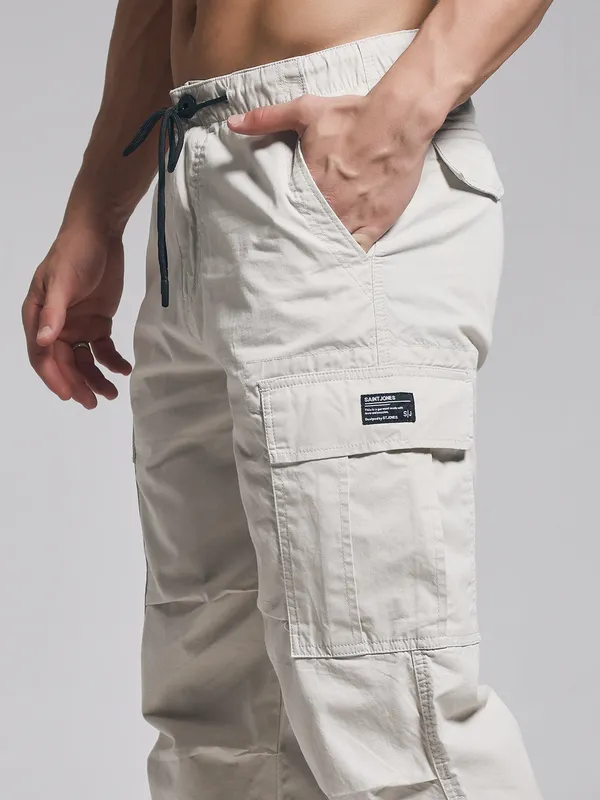Cream_Cotton_Premium_&_Comfortable_Cargo_Pant_For_Men
