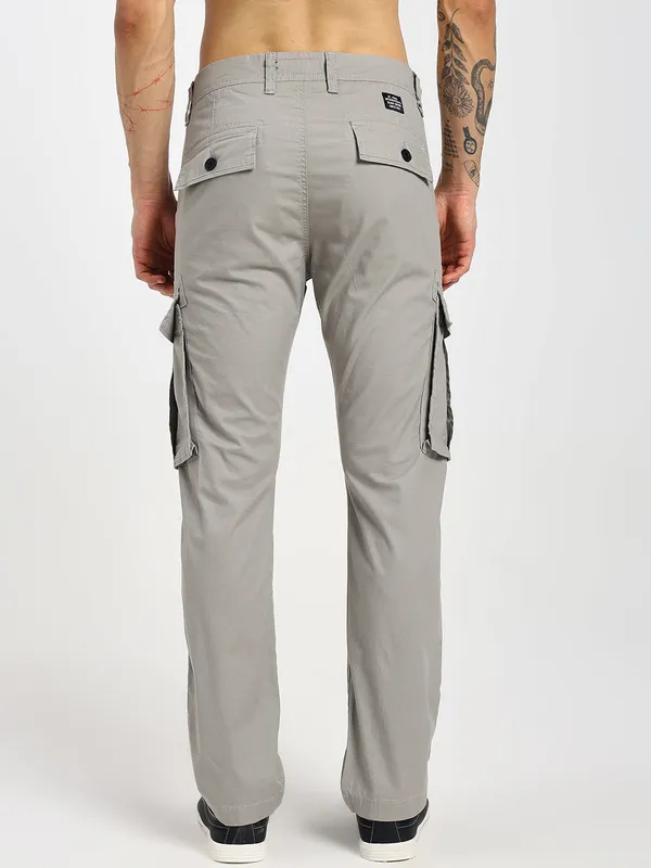 Grey_Cotton_Premium_&_Comfortable_Cargo_Pant_For_Men