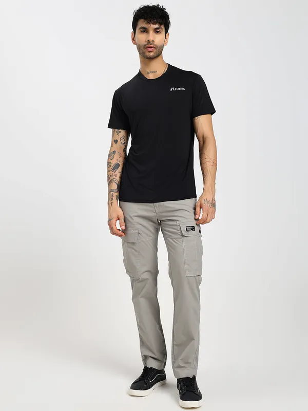 Grey_Cotton_Premium_&_Comfortable_Cargo_Pant_For_Men