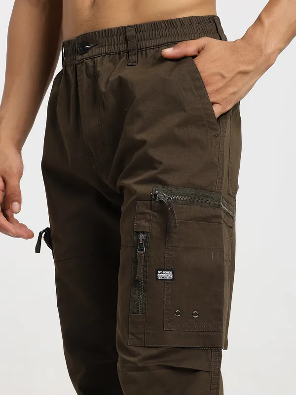 Dark_Brown_Cotton_Premium_&_Comfortable_Cargo_Pant_For_Men