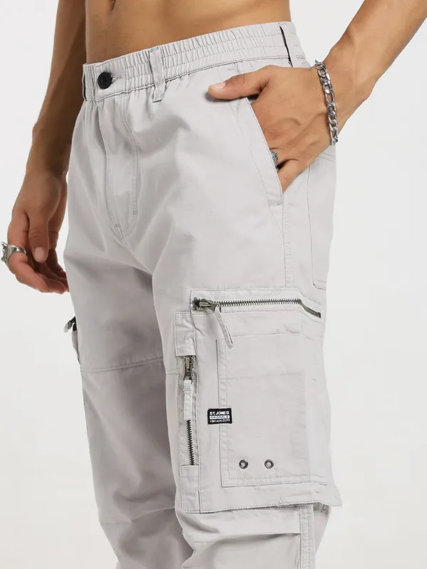 Silver_Cotton_Premium_&_Comfortable_Cargo_Pant_For_Men