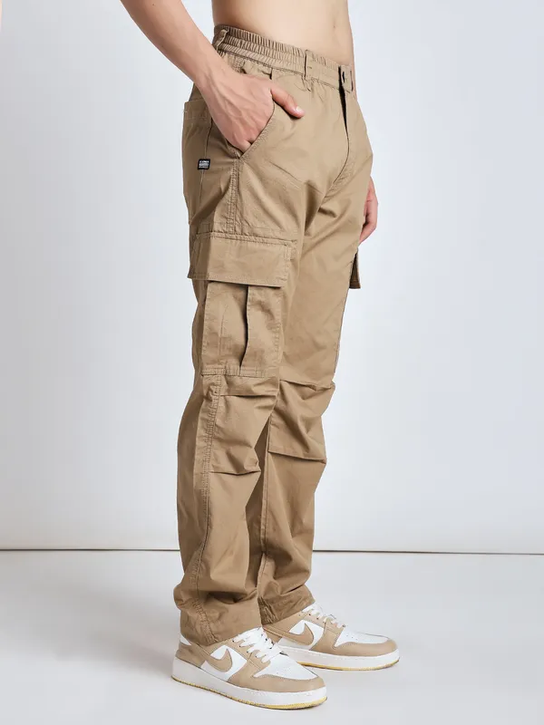 Beige_Cotton_Premium_&_Comfortable_Cargo_Pant_For_Men