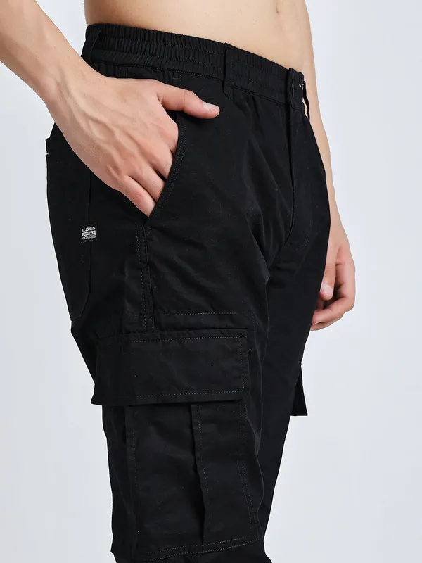 Black_Cotton_Premium_&_Comfortable_Cargo_Pant_For_Men