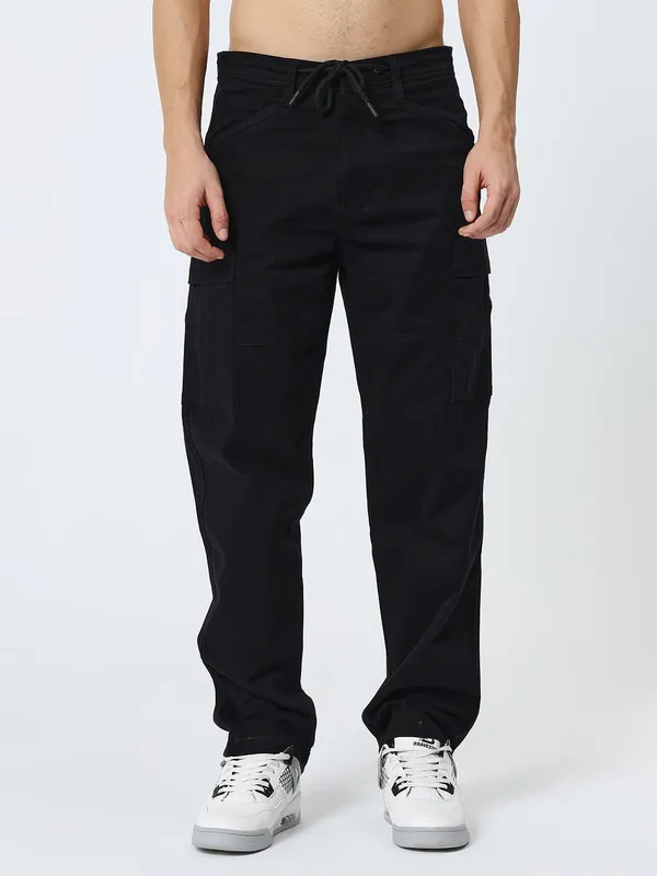 Black_Cotton_Lycra_Premium_&_Comfortable_Cargo_Pant_For_Men