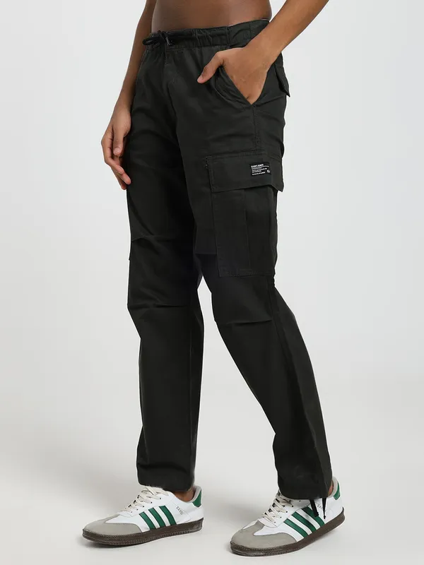Black_Cotton_Lycra_Premium_&_Comfortable_Cargo_Pant_For_Men