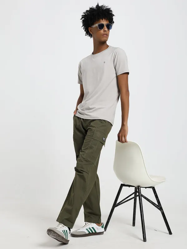 Olive_Cotton_Lycra_Premium_&_Comfortable_Cargo_Pant_For_Men