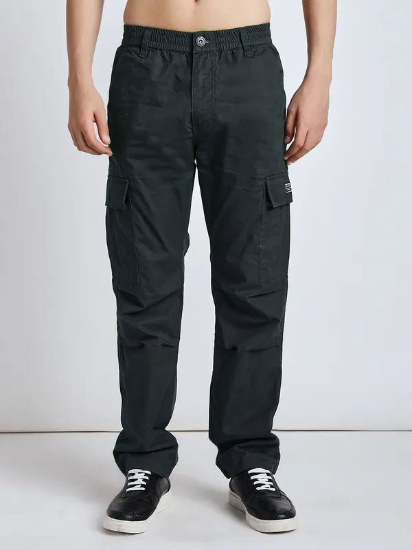 Sophisticated_Green_Cotton_Premium_&_Comfortable_Cargo_Pant_For_Men