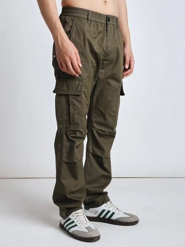 Olive_Cotton_Premium_&_Comfortable_Cargo_Pant_For_Men