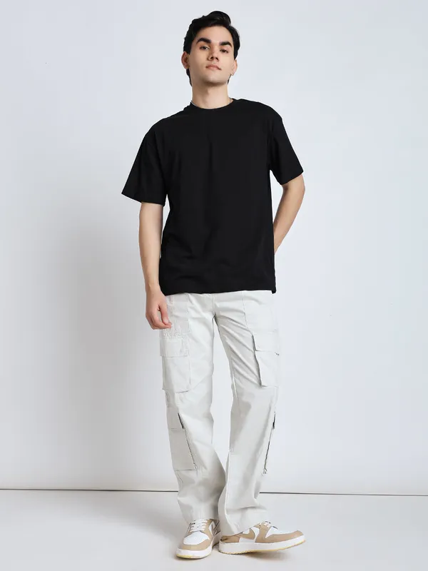 Off_White_Cotton_Premium_&_Comfortable_Cargo_Pant_For_Men