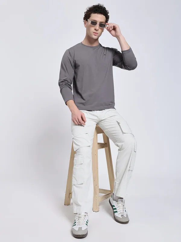 Cream_Cotton_Premium_&_Comfortable_Cargo_Pant_For_Men