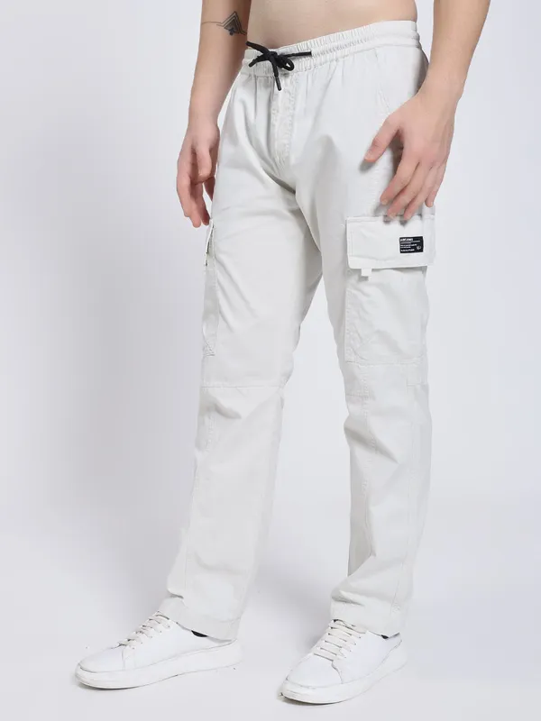 Cream_Cotton_Premium_&_Comfortable_Cargo_Pant_For_Men